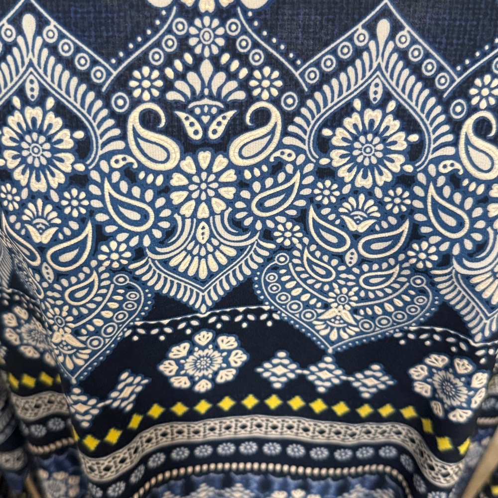 Ruby Rd. Navy and White Geometric Tunic - Picture 2 of 4